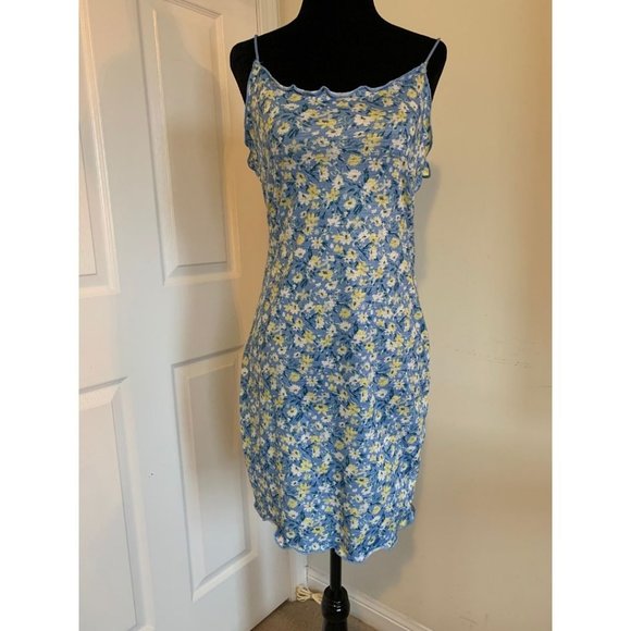 Blue Floral Print Lettuce Edge Dress - Picture 6 of 7